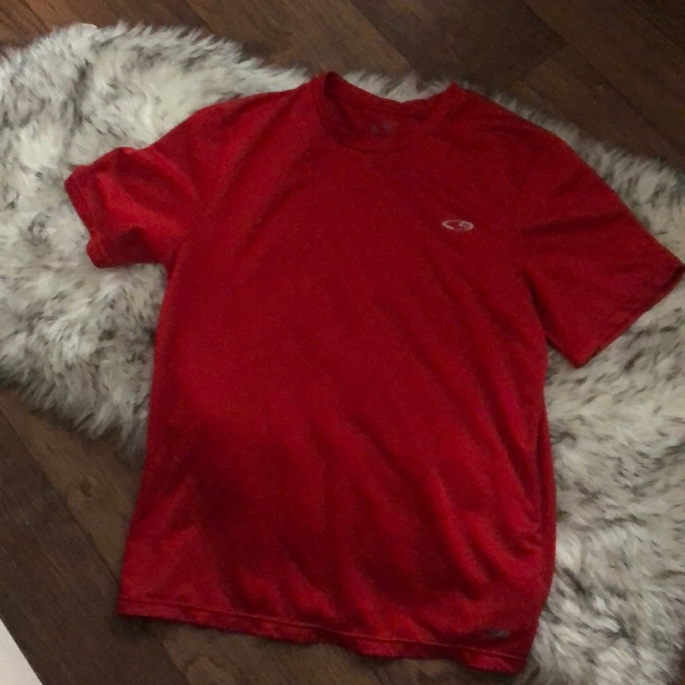 Red workout tee